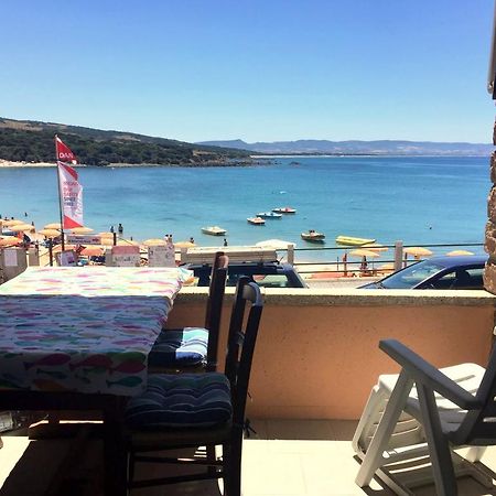 Villa La Musica Del Mare à Isola Rossa Extérieur photo