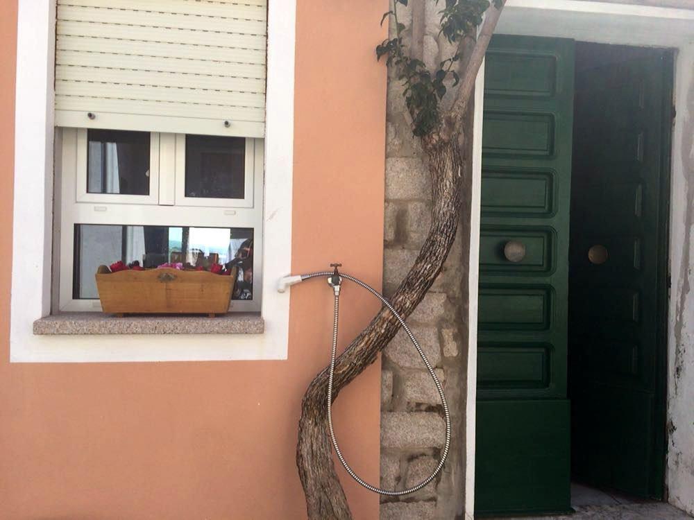 Villa La Musica Del Mare à Isola Rossa Extérieur photo