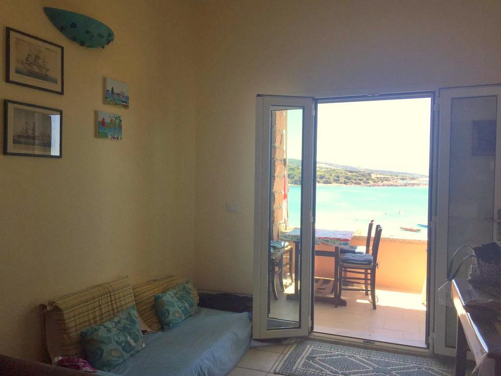 Villa La Musica Del Mare à Isola Rossa Extérieur photo